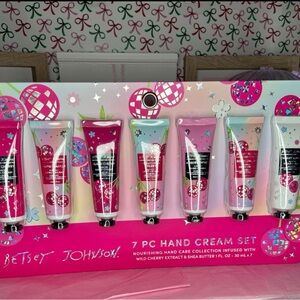 Betsey Johnson Hand Cream Lotions Set